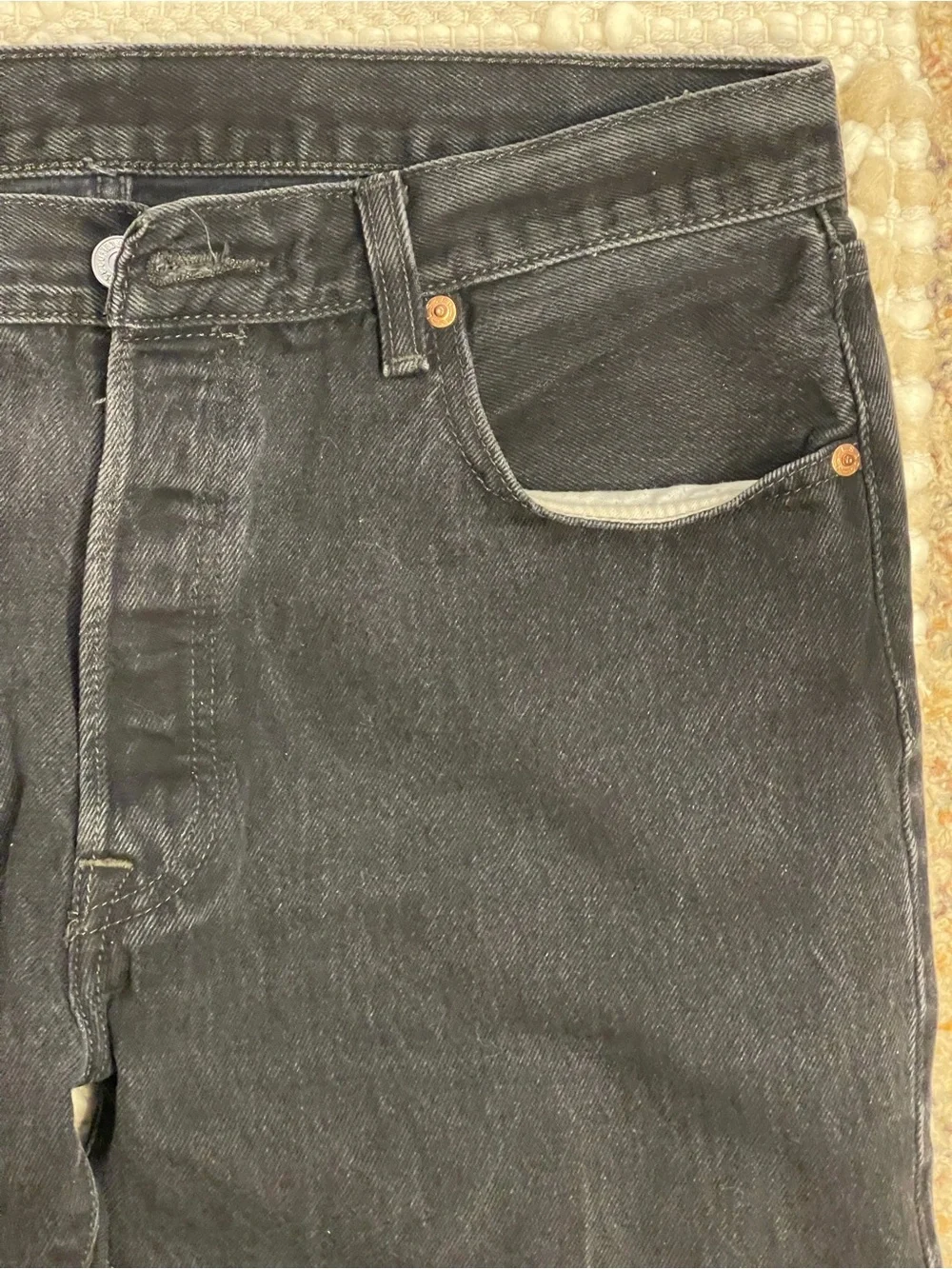 Levi's 501 Button Fly Black Straight Leg Relaxed Fit Men’s Jeans Size 35/32